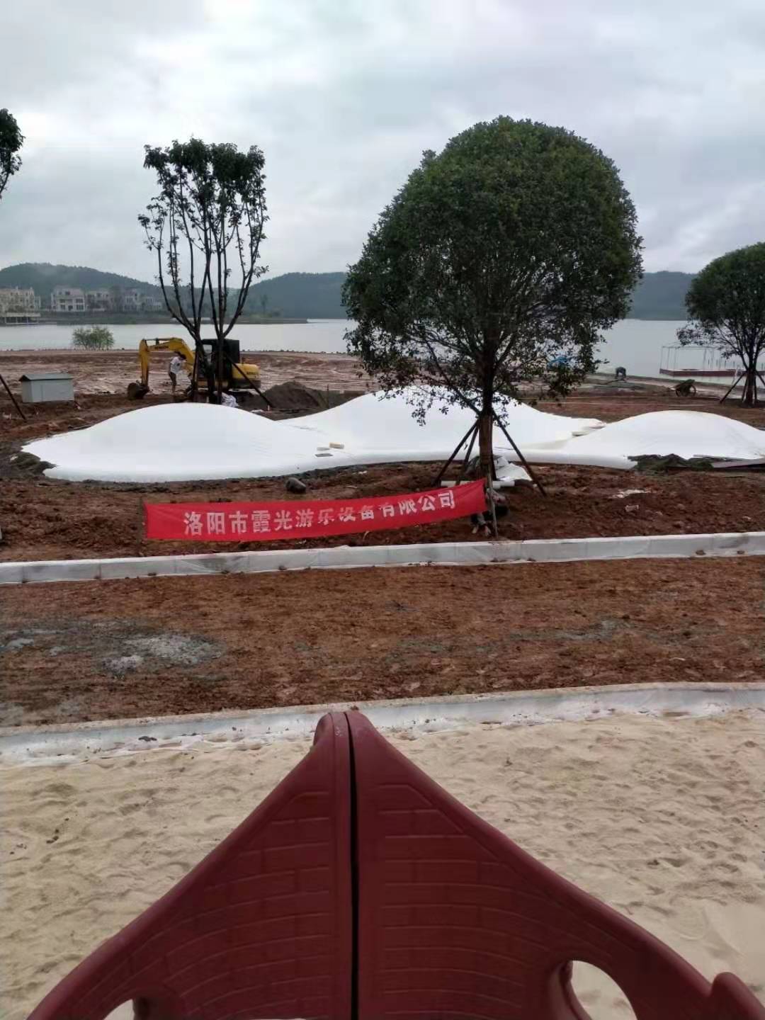 含山霞光充气蹦蹦云